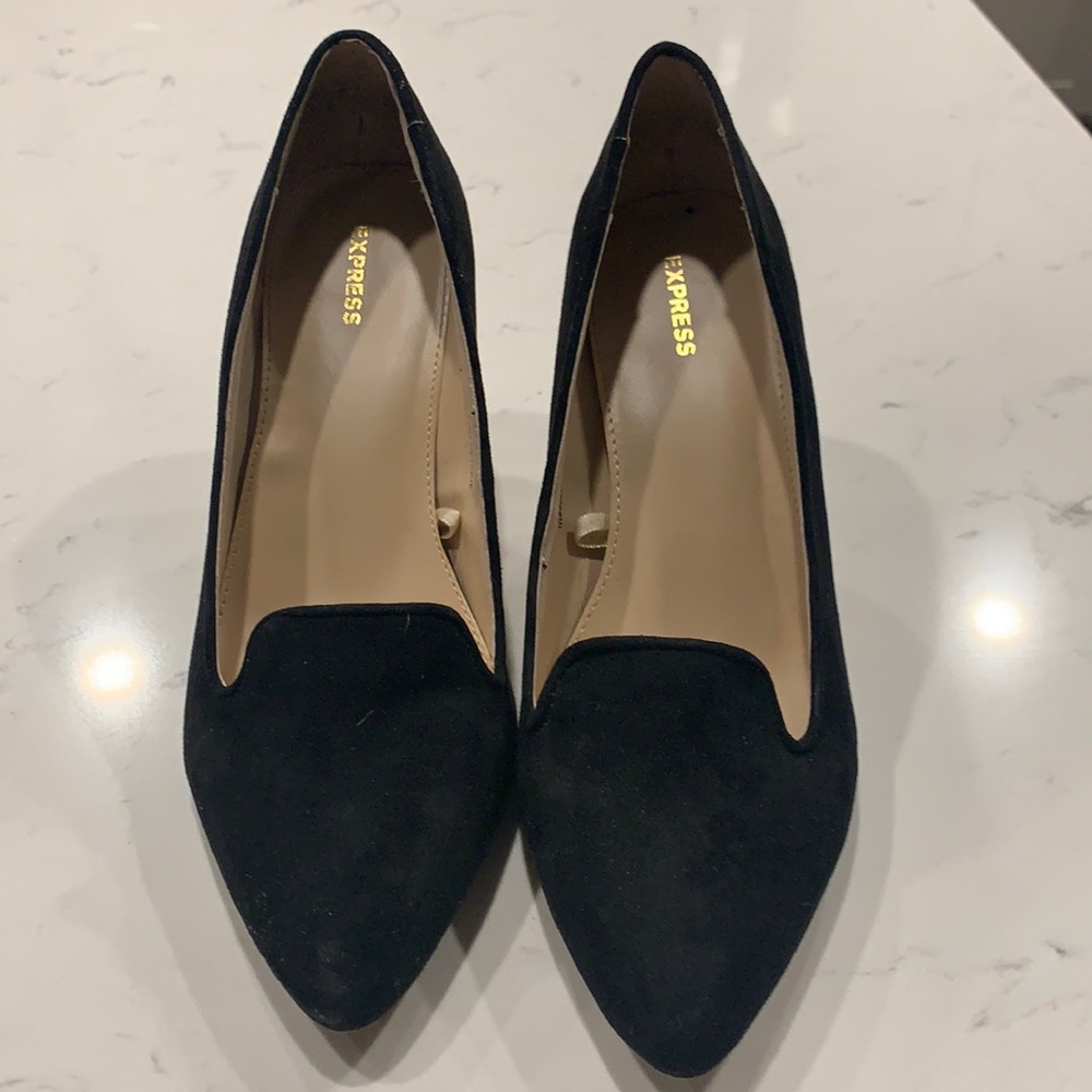 Black express heels